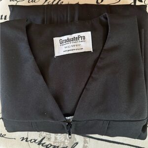 Graduate Pro Black Graduation Gown & Cap Size L 5'9" - 5'11" NEW IN PACKAGE
